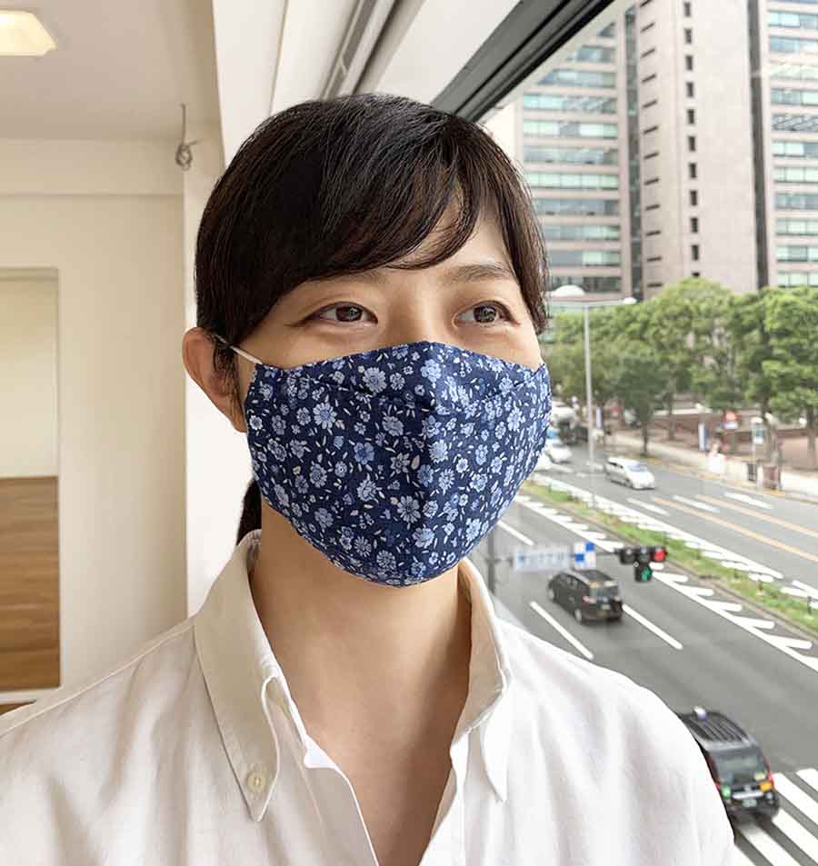マスク 細かな花柄 濃いめネイビー 大臣小の画像11枚目