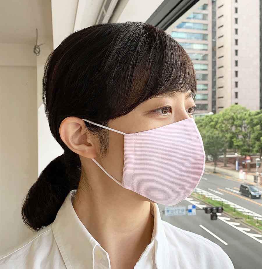 立体布マスク 横ストライプ薄いピンクカラー 小さめサイズの画像6枚目
