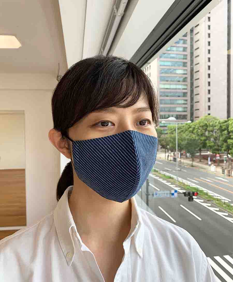 立体マスク ネイビーストライプ 綿麻生地の画像10枚目