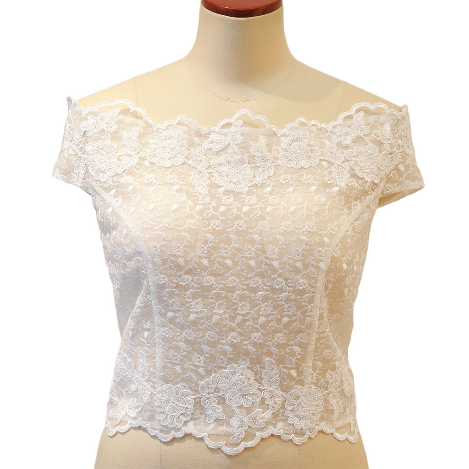 LLサイズ ボレロの画像1枚目