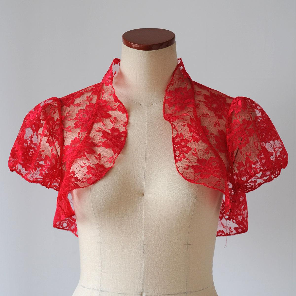 ウェディングレースボレロ レッドカラー Mサイズ程度の画像1枚目