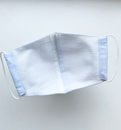 日本製 布マスク シャープな立体型 やさしい水色柄の画像4枚目